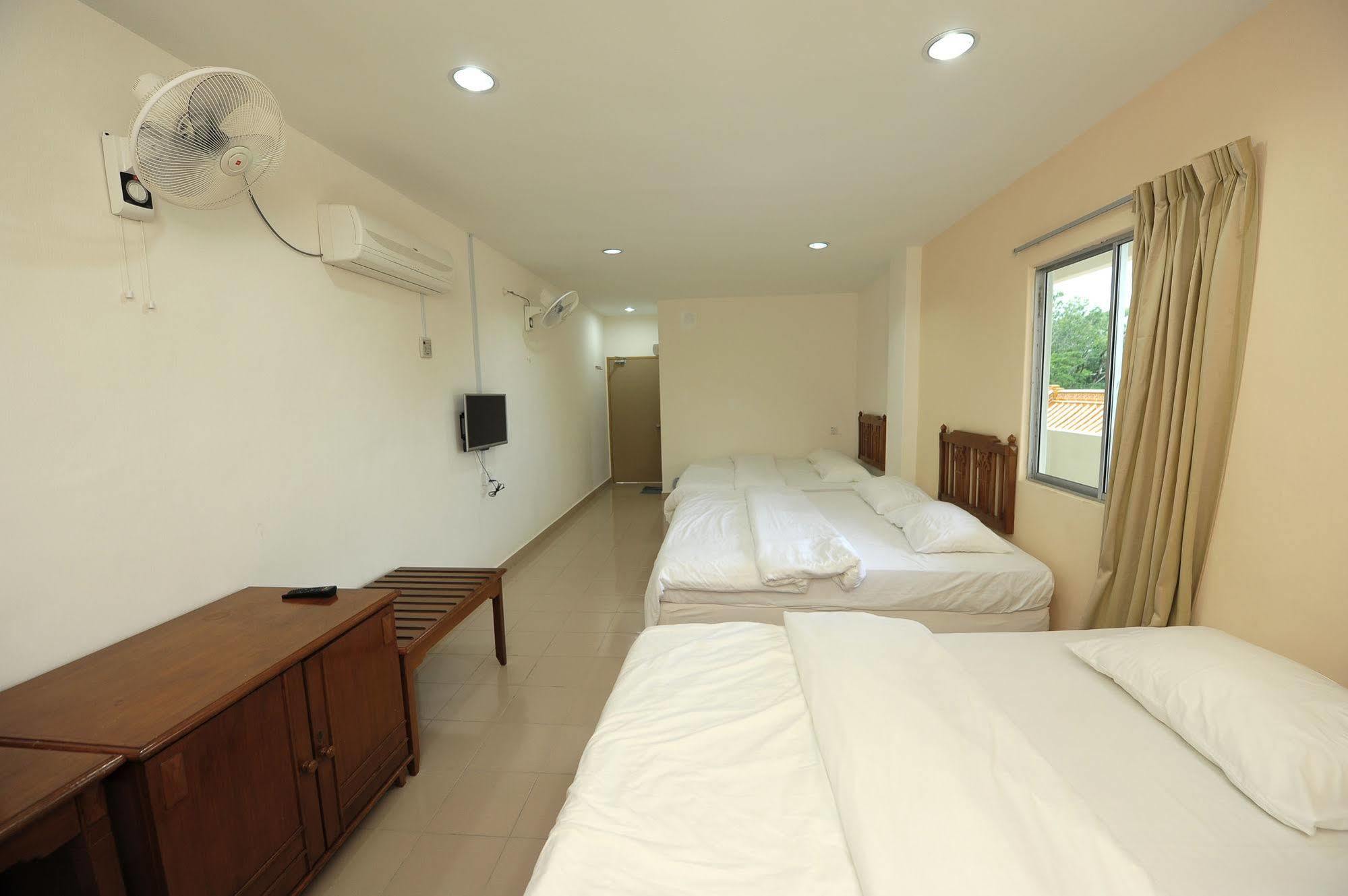 Joy Motel Kuah Exterior foto